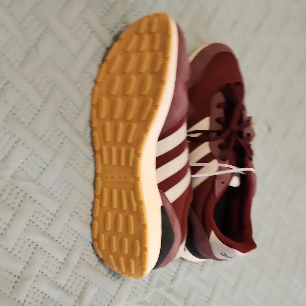 Adidas Men's Maroon and White Sneakers